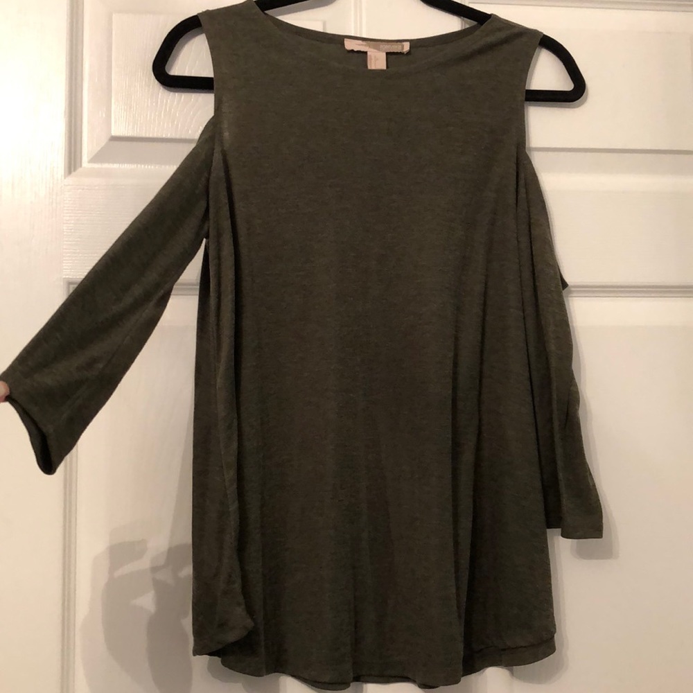 Forever 21 Green Open Shoulder 3 Quarter Sleeved